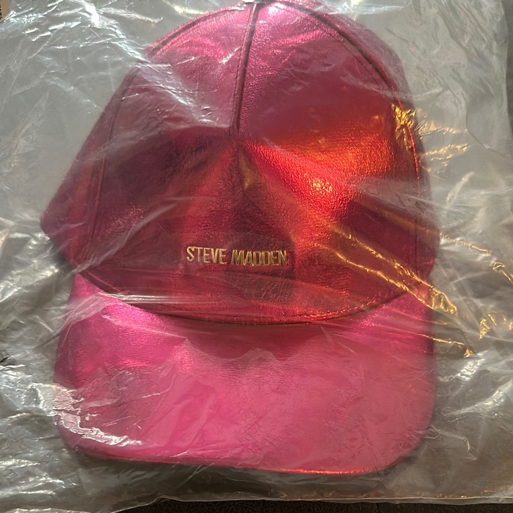 Steve Madden Metallic Pink Hat